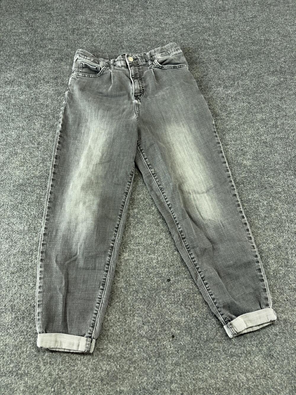 Banana Republic Jeans Womens 27/4 Gray Medium Wash Relaxed Tapered Crop Denim